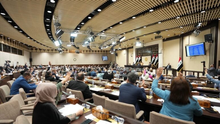 عامر عبد الجبار: ما زلت مرشحاً لمنصب رئيس البرلمان وتوقيت جلسة اليوم غير مناسب