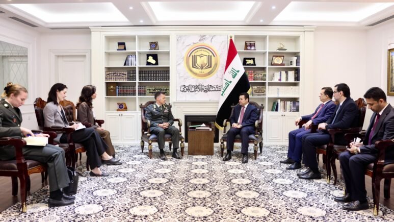 بغداد تدعم استمرار عمل "الناتو" في العراق