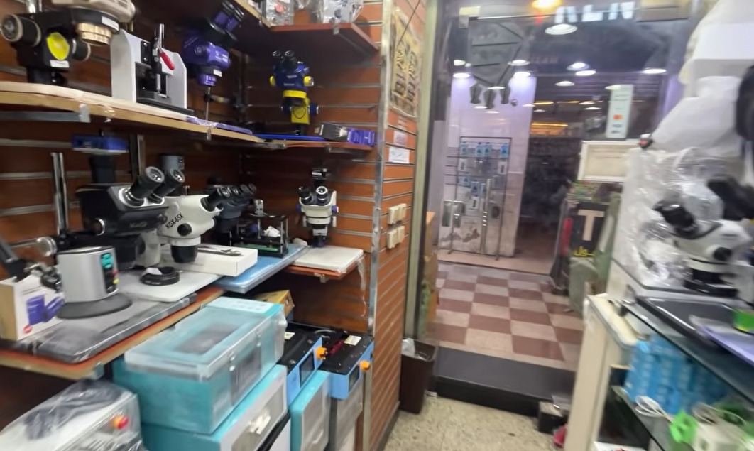 مشروع محل صيانة موبايلات